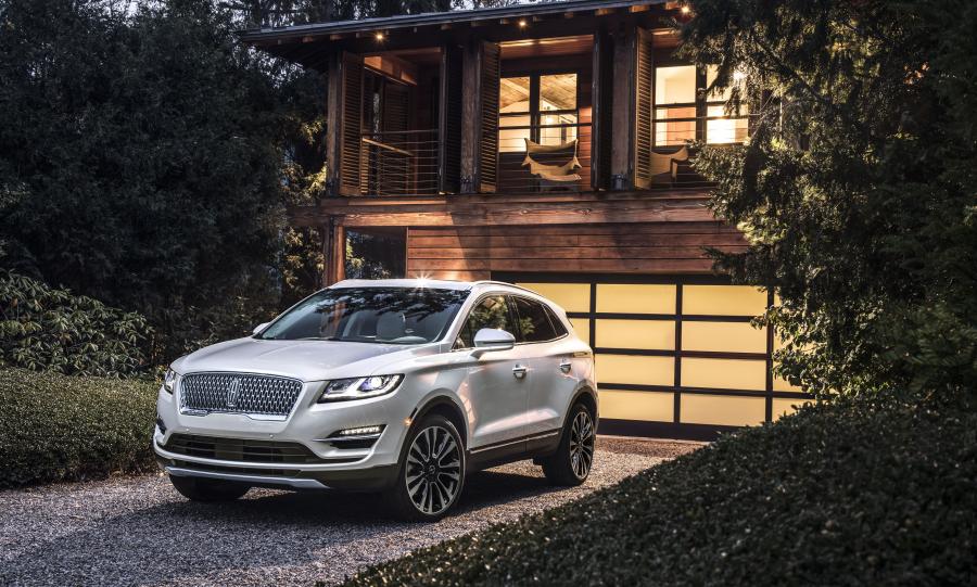  Lincoln MKC Black Label 2018 года  (фото 25 из 44)